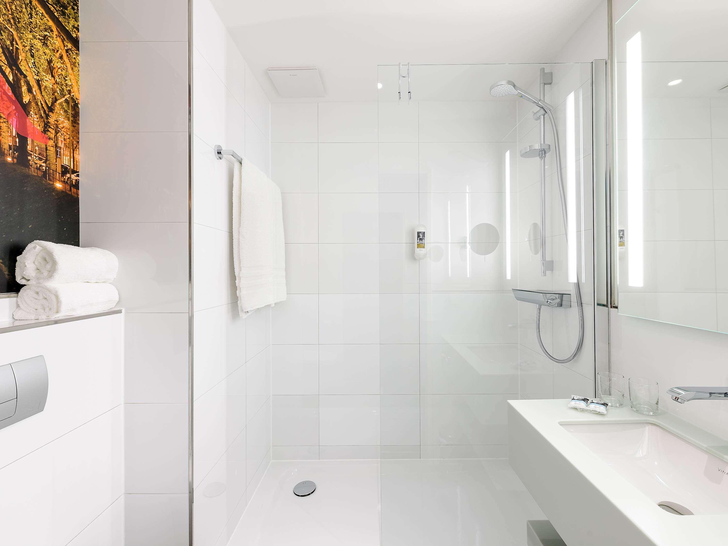 Mercure Hotel Duesseldorf Zentrum Bagian luar foto